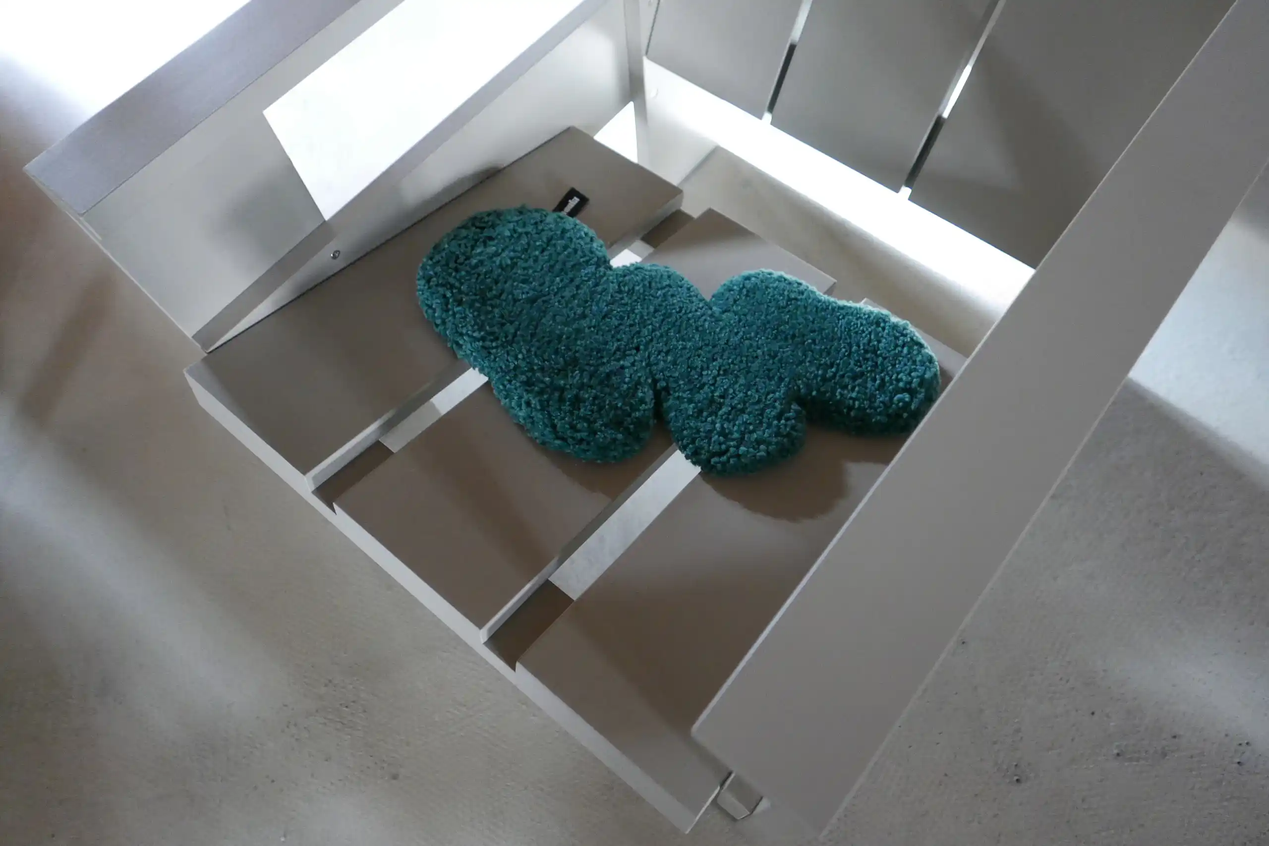 Pouf seat